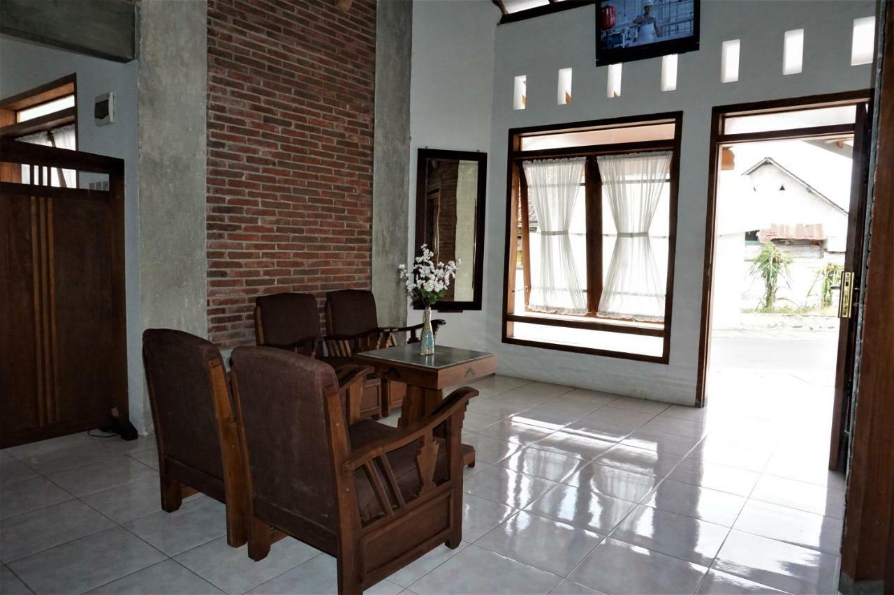 Brb Guesthouse Banyuwangi  Extérieur photo